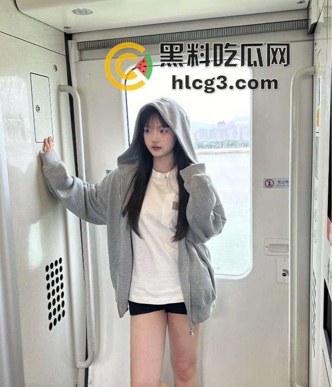 瓜友投稿！七夕约了个广西高一学生妹千里赴广州送逼！初夜遭遇难插尴尬！被后入抽插主动喊老公！  第7张