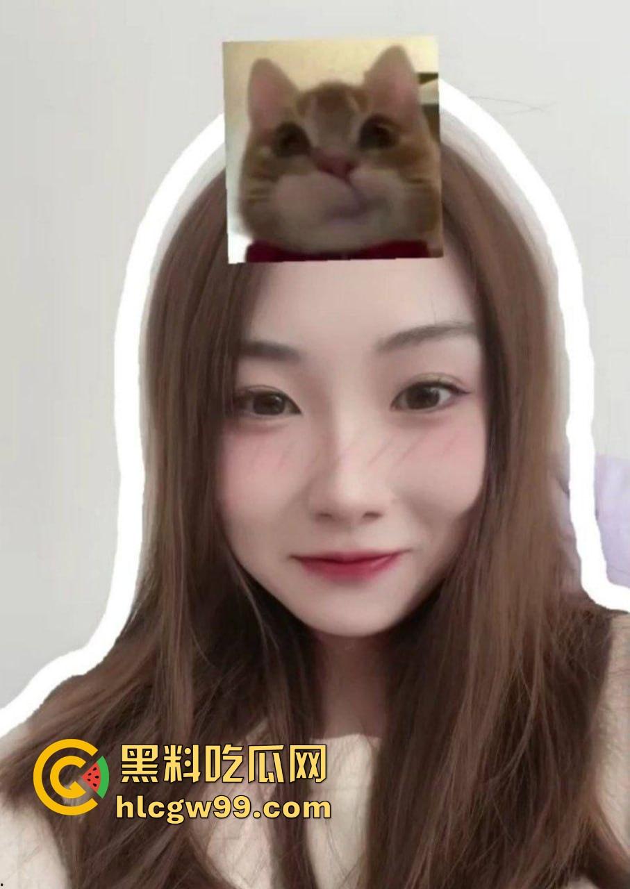 大连师范学院【吴美芳】清纯惹人怜，校内无数人的理想初恋，露脸裸聊视频遭曝光流出！  第1张