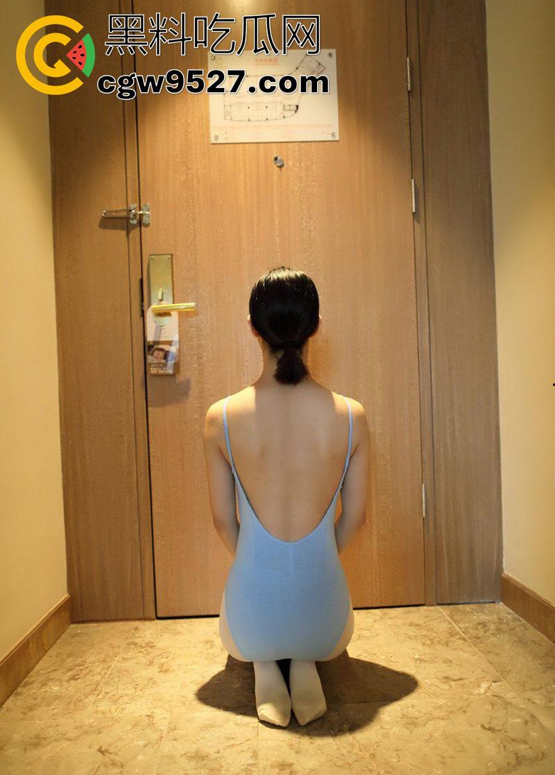 瓜友投稿芭蕾舞女神，高颜值完美身材尤物，修长美腿翘臀饱满，这样的妹子插起来，是不是什么姿势都会？  第2张