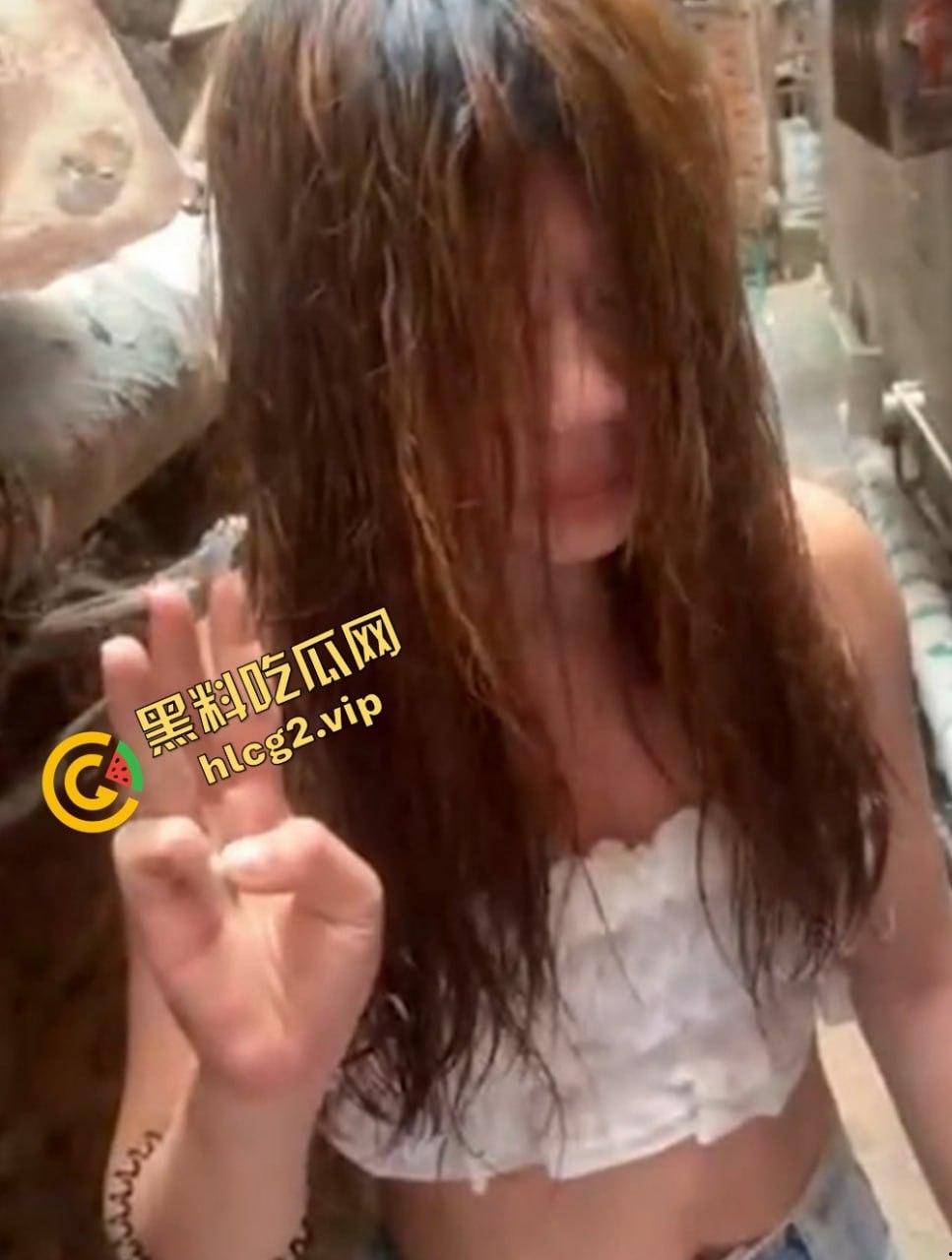 广西桂林旅游职业学院女生被脱光筷子插逼 白酒灌逼灌水泥！  第4张