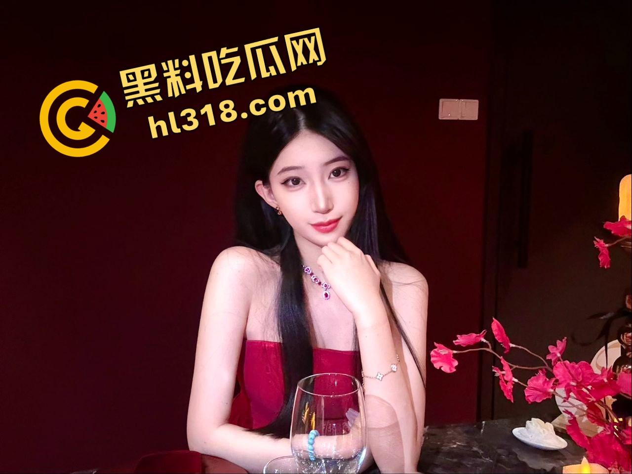 海角社区爆料隔壁小嫂子少妇太会玩了，打着借酱油的名义跑来，结果被我操到腿软口爆！  第8张
