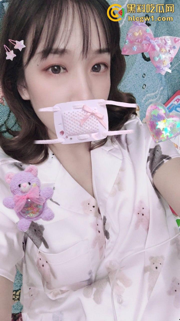 江西极品反差少妇【黄雨霏】自拍流出！跳蛋塞逼吃鸡，骚浪到法力无边，双倍快乐根本停不下来！  第2张