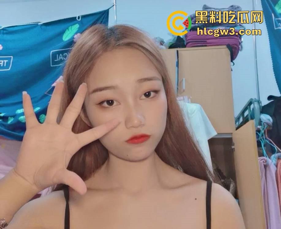 西安交大清纯校花【黎诗雨】私密自拍外流！清纯脸蛋配骚浪劲儿，男友大棒伺候叫声销魂惹全网嗨翻！  第5张