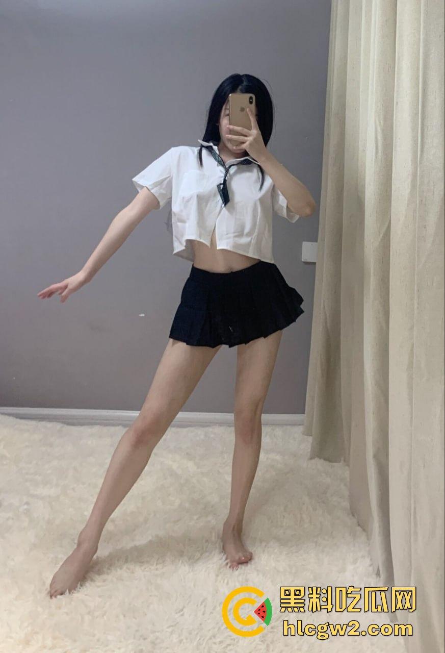 绍兴极品少妇【小妲己】骚货福利图流出 肤白貌美大长腿 炮架子上被猛操到失声！  第11张