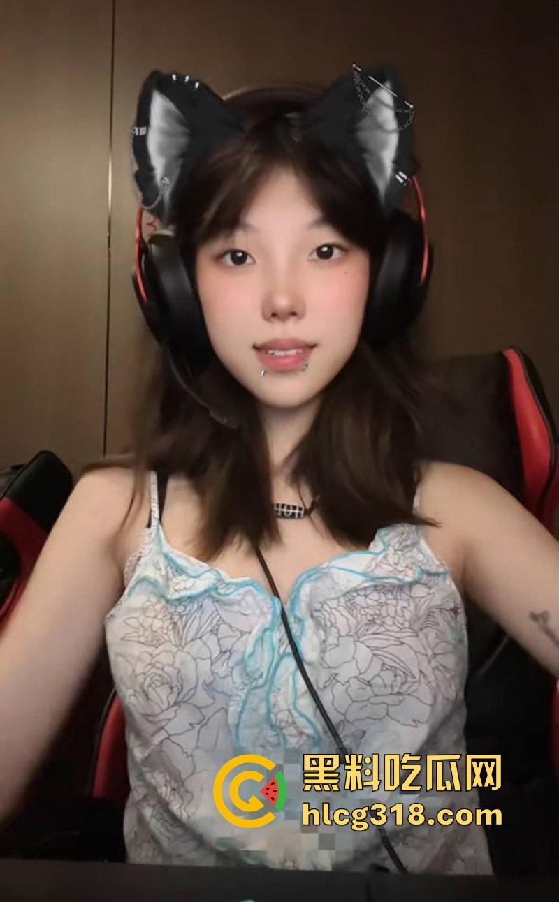 湖南软件技术职业技术大学【李思瑾】脚踏三只船翻车，网络聊骚约炮，前男友怒爆不良视频！  第5张