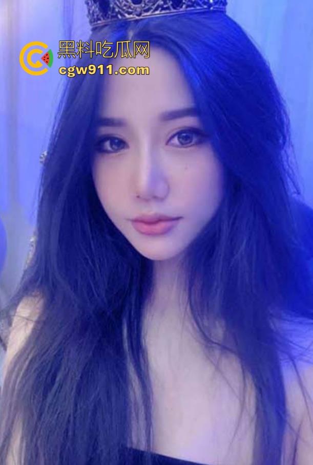 跨市把骚逼姐姐操得化身淫娃荡妇，放纵刺激下连叫老公爸爸爽爆，越叫操得越猛，帮她止痒！  第1张