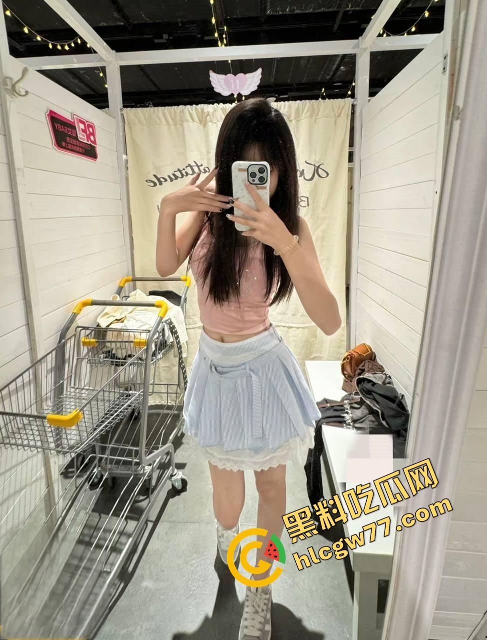 抖音网红『小痞太帅了』私拍流出！清纯女神变母狗 黑丝自慰淫水狂喷，金主无套后入猛操嫩穴！  第5张