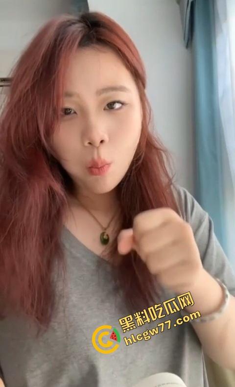 抖音网红『小痞太帅了』私拍流出！清纯女神变母狗 黑丝自慰淫水狂喷，金主无套后入猛操嫩穴！  第6张