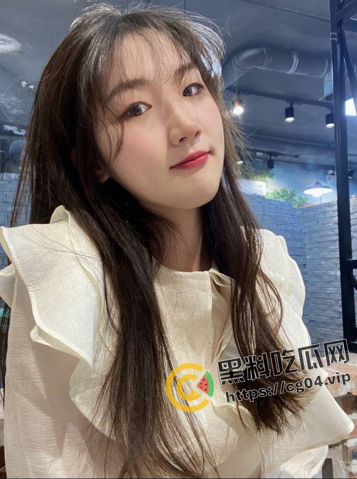 烟台科技学院【张娜】闷骚临沂妹 屁股上大块胎记 喜欢被颜射 被炮友提上裤子不认人反手曝光  第1张