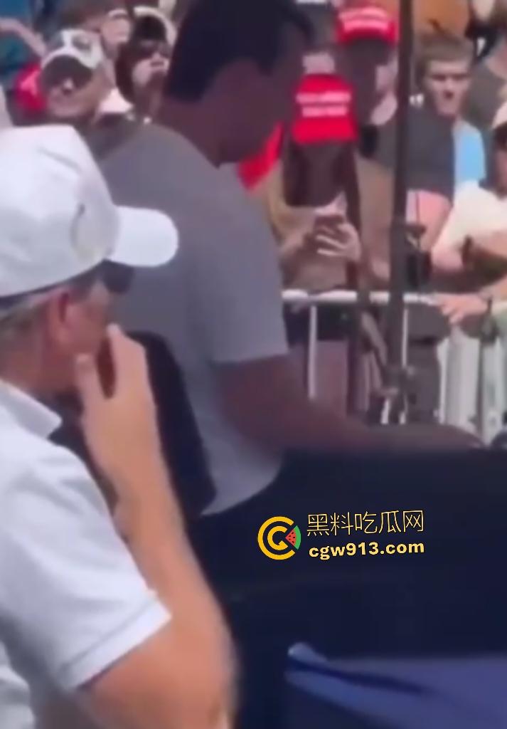 特朗普盟友【查理·科克】枪击惨死犹他谷大学！FBI全城搜捕抓住LGBTQ老人，特朗普下令全国半旗致哀！  第1张