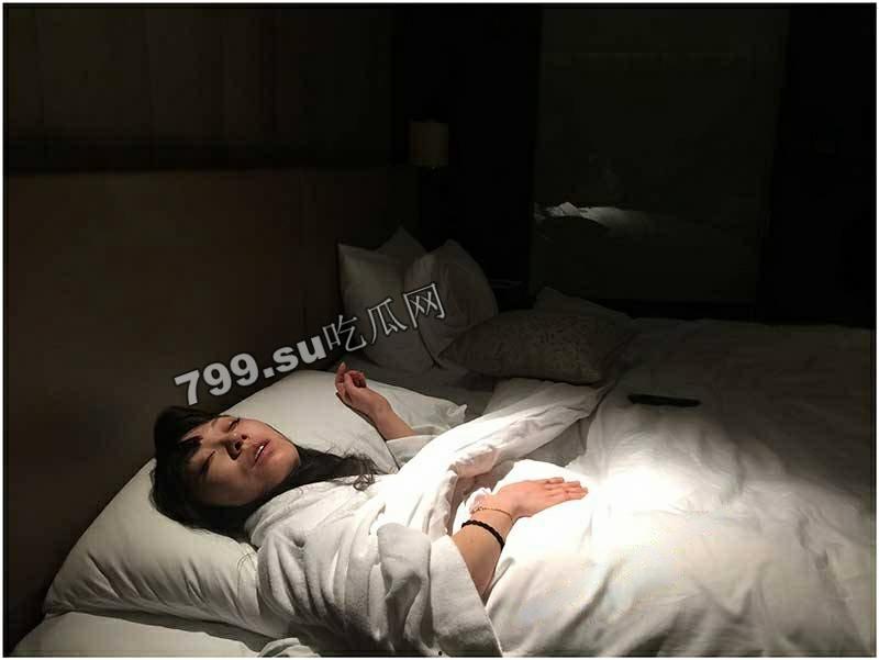 青岛气质女医生 程晔 被渣男前男友分手后曝光 与前男友性爱视频流出  第4张