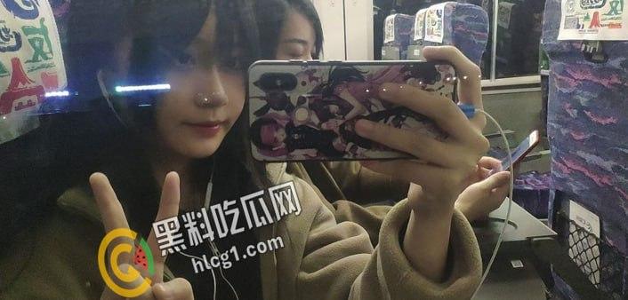 高颜值清纯学生美少女 宿野suye 土豪定制露脸自慰私拍合集 这么可爱的女孩 竟然如此淫荡反差！  第1张