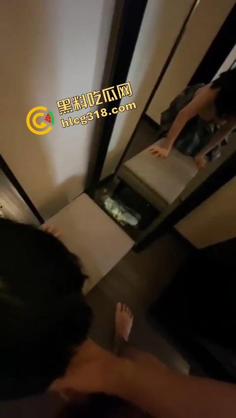 小红书约拍女客户明明有男朋友还骚得不行，广州白云区凌晨偷情被我内射两次，回家还躺进男友被窝装无事！  第14张