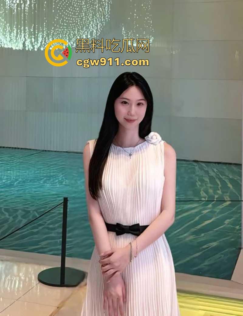 长沙理工校花【徐丽丽】约炮成瘾玩情趣调教，穿JK戴狗链被爆操颜射吞精，老淫贱了！  第1张