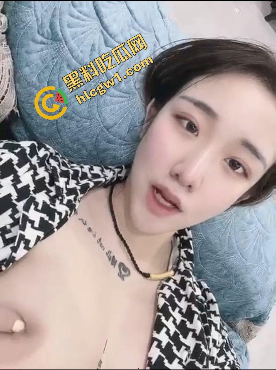 河南南阳反差骚鸡『马灵芝』纹身社会姐 又浪又骚！女上位狠狠夹吸男友鸡巴 独家曝光！  第9张