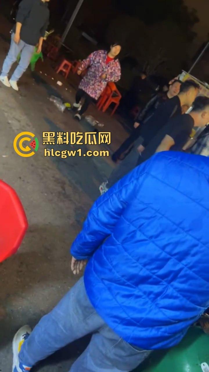 湖南含浦石锅鱼杀人起底 暴躁老板惹怒骑手招来杀身之祸 杀人全过程曝光  第10张