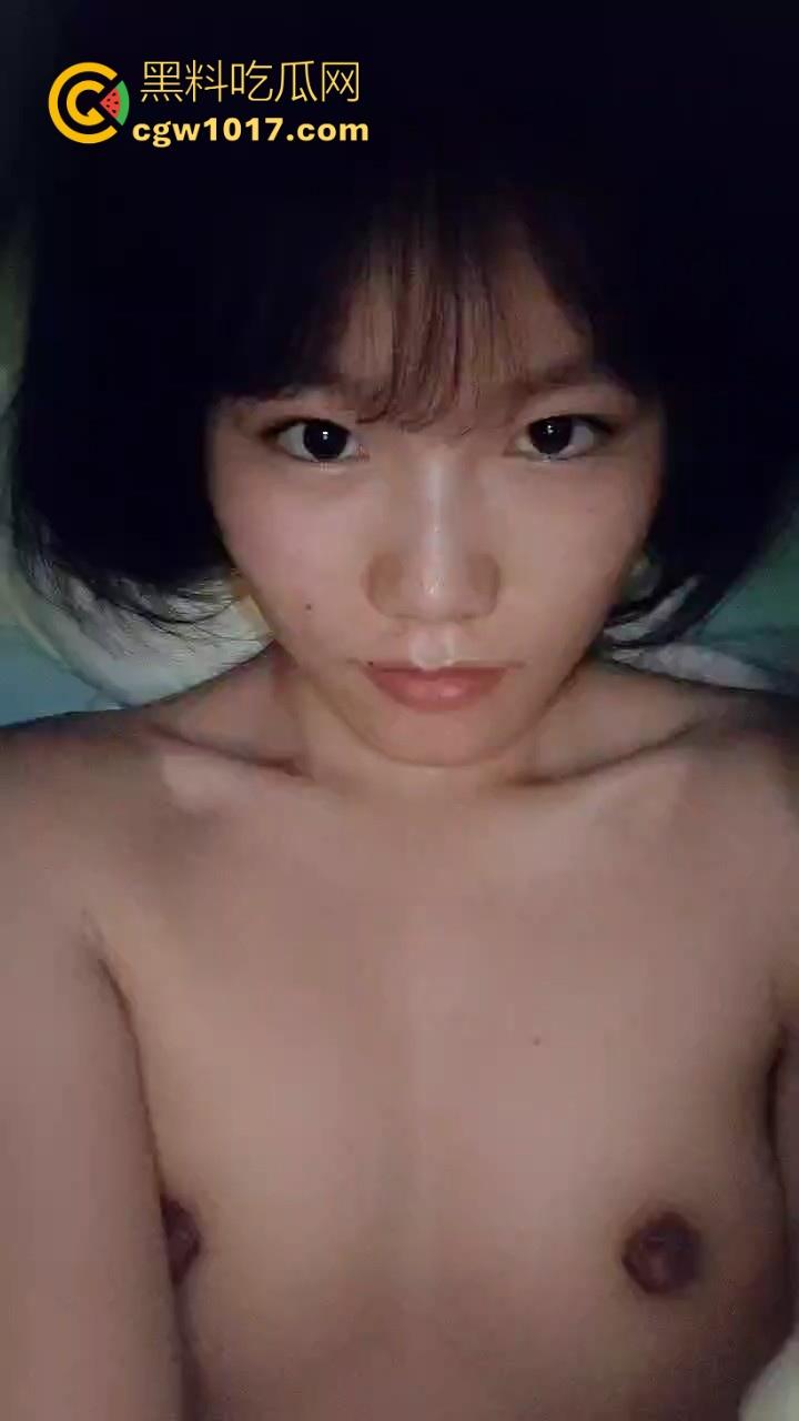 瓜友投稿！四川文化传媒职业技术学院【黄翠莹】真实女友自拍投稿，给所有人看看这骚货在网上有多骚多反差！  第8张