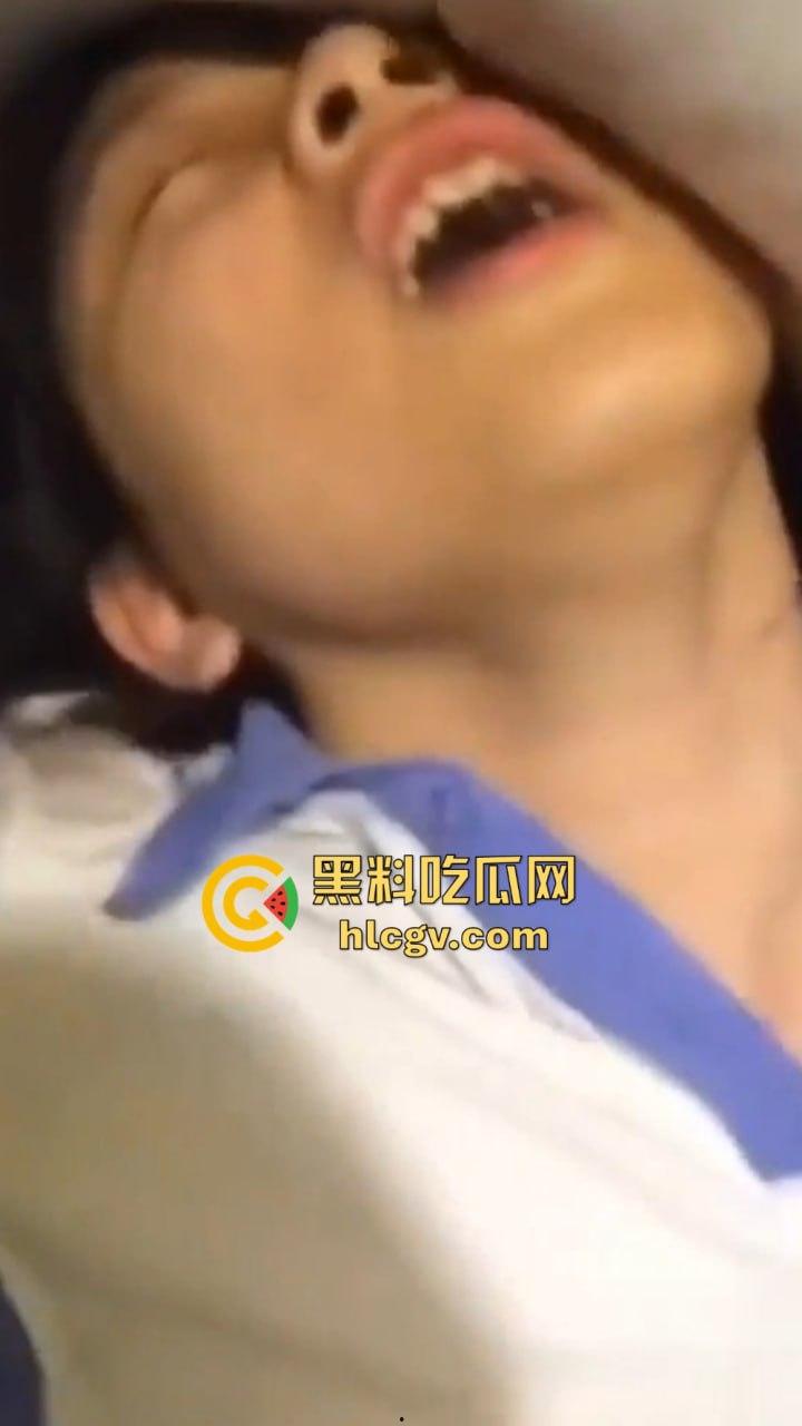 高中生校服约炮成新潮？放学后酒店开房玩无套颜射吞精，年轻一代的会玩超出想象！  第4张