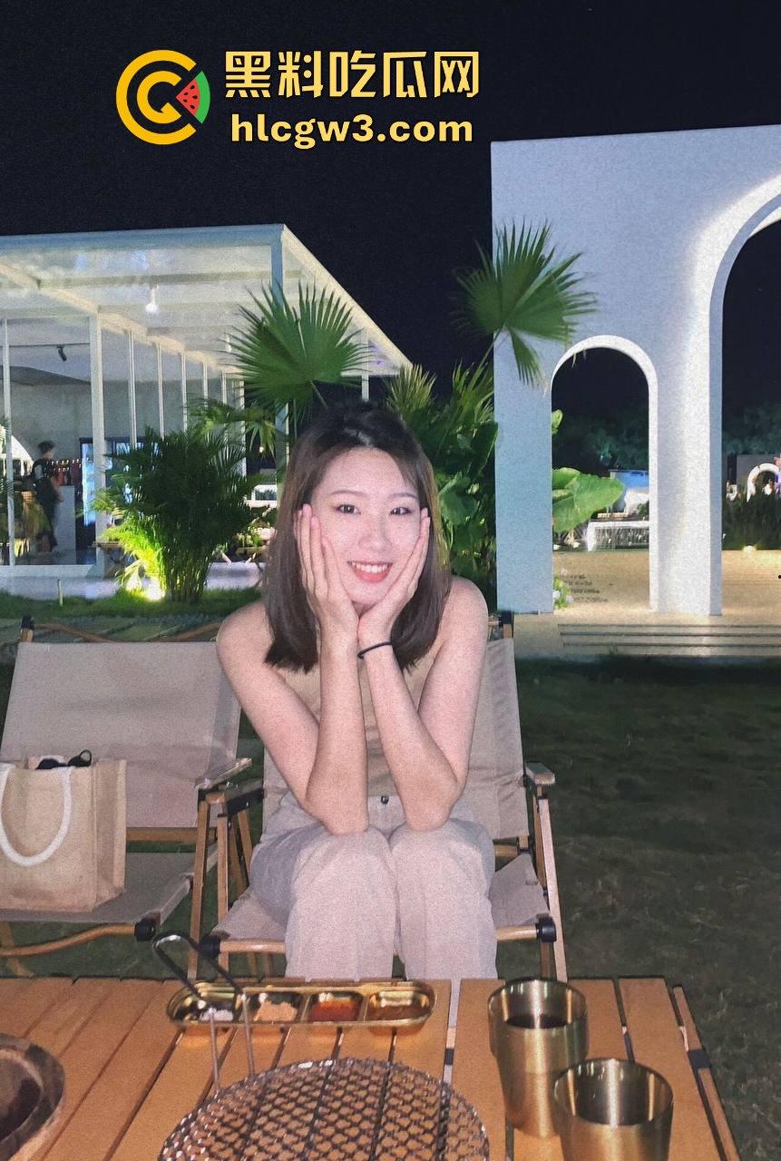 河北清纯反差女友【张梓萱】性爱视频疯传，娇嫩粉穴被操到翻白眼，叫声甜得腻人！  第6张