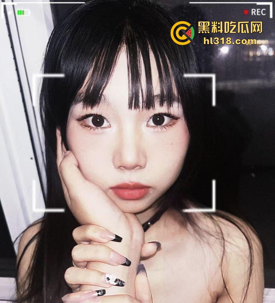 河北技术学院大一学生妹【赢晓琳】王者瑶妹露脸自慰，给野爹上供婊子母狗，反差无比！  第7张