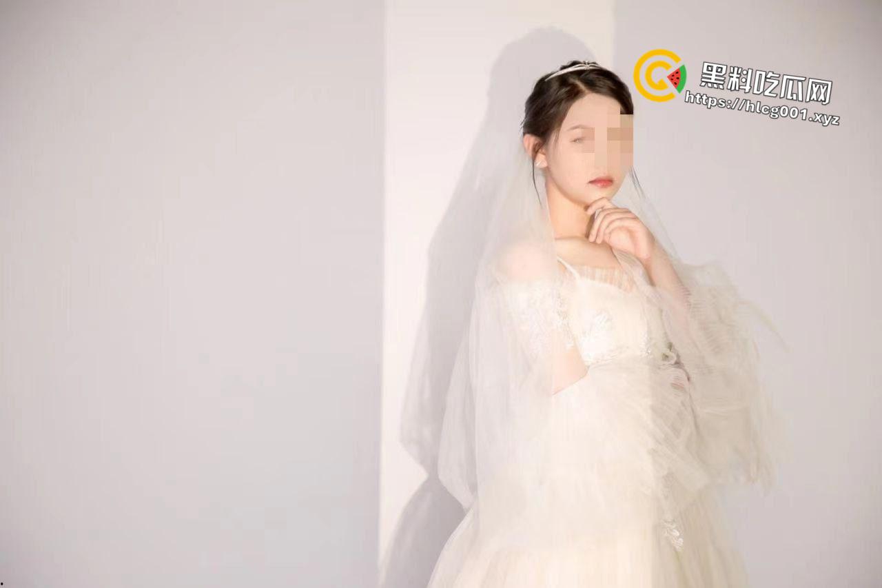 瓜友 投稿爆料一个高颜值反差人妻 奶子都被干憋了叫的也挺有感觉的  第8张