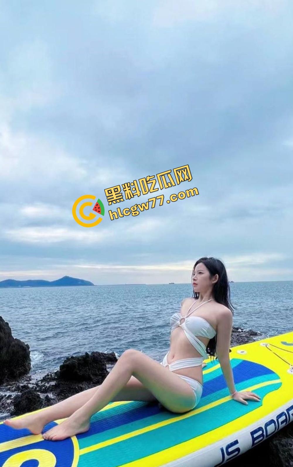 江西女大学生莫小宁装得清纯，背地里被调教成舔鸡巴母狗！一边被后入爆操一边浪叫夹鸡巴！  第4张