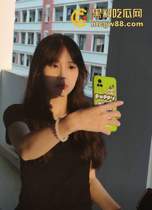 19岁师范浪娃『庄小慧』不恋爱只操炮，周六酒店速干嫩洞来一发，网上母狗骗子横行，兄弟们捅逼别翻车！  第1张