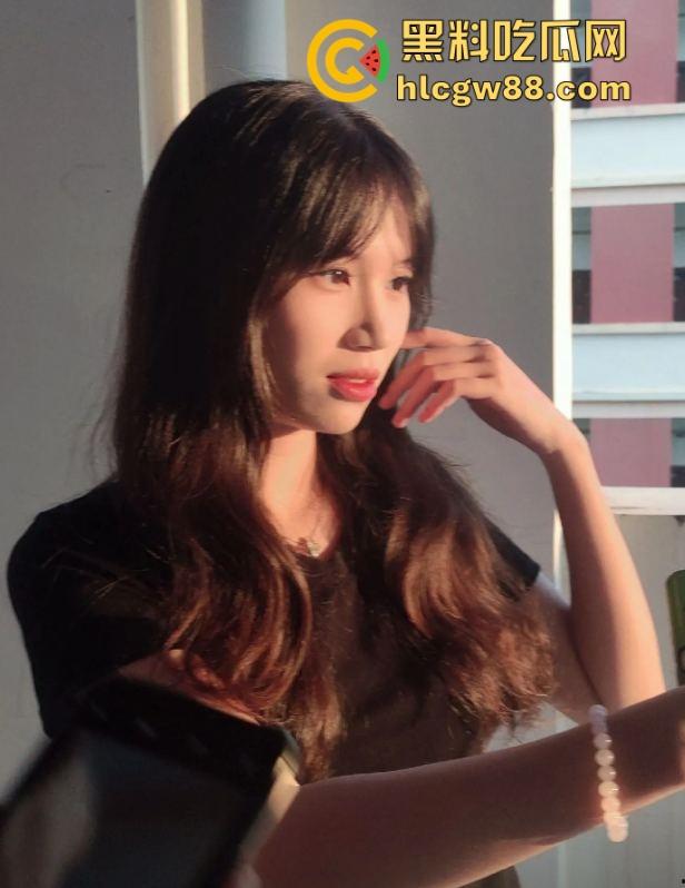 19岁师范浪娃『庄小慧』不恋爱只操炮，周六酒店速干嫩洞来一发，网上母狗骗子横行，兄弟们捅逼别翻车！  第6张