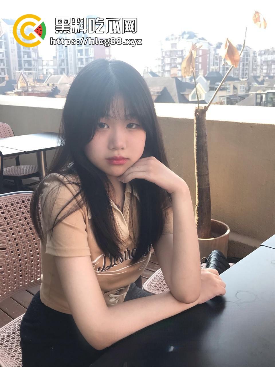 湖南长沙民政职业技术学院嫩妹【鲁毓雯】反差母狗曝光！背着男友偷操网友调教视频骚得炸裂，嫩逼贱样真骚！  第2张