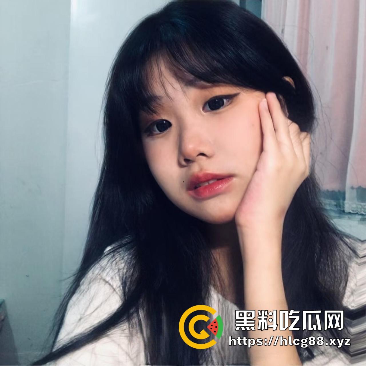 湖南长沙民政职业技术学院嫩妹【鲁毓雯】反差母狗曝光！背着男友偷操网友调教视频骚得炸裂，嫩逼贱样真骚！  第5张