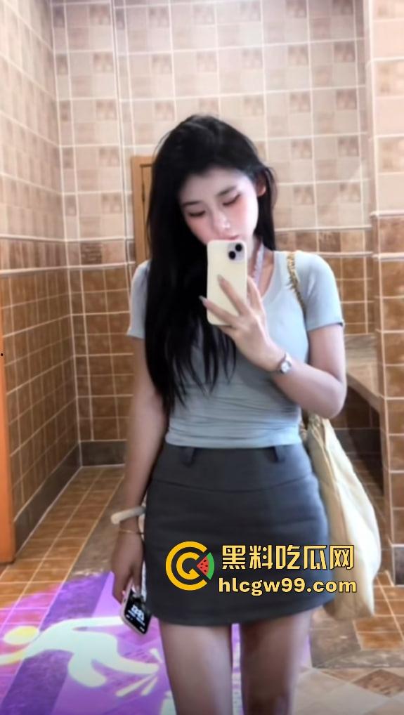 抖音女主播哄抬逼价，长治上党区网红『奈斯』与榜一大哥的性爱视频与聊天记录曝光。原来砸钱只是交智商税？  第15张