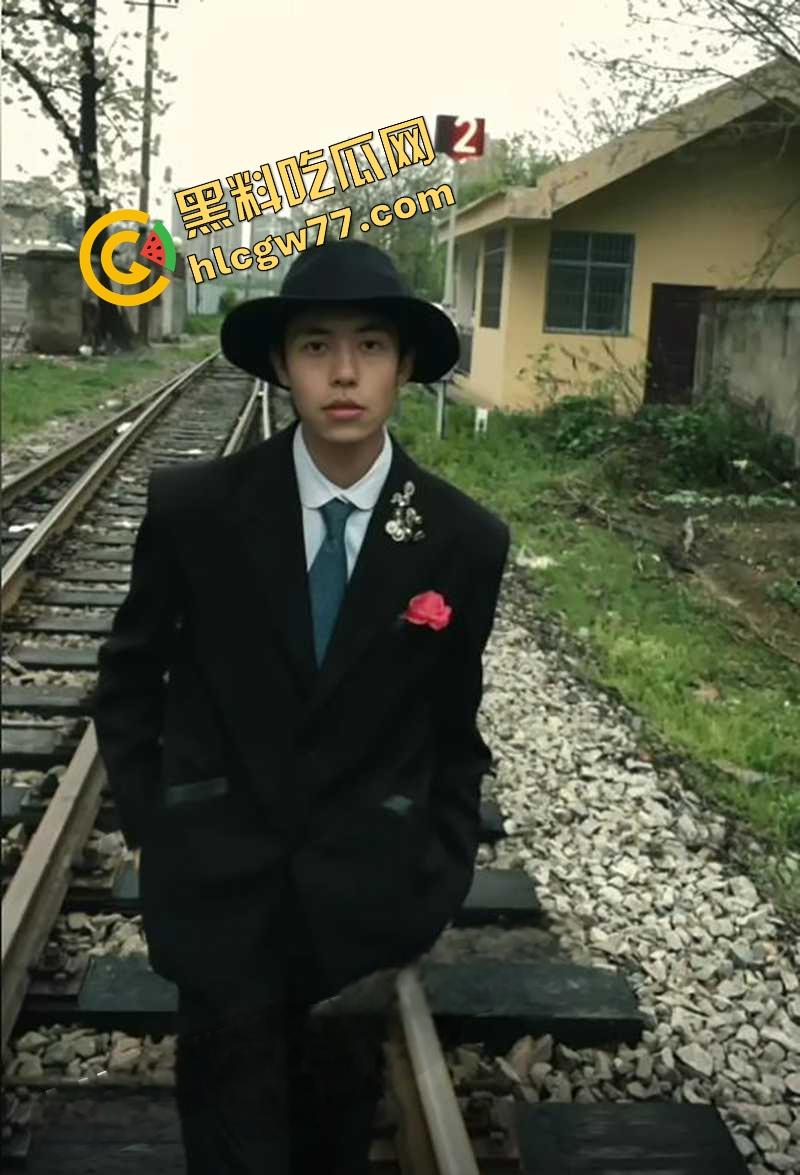 脚踏七只船 抖音网红【伤心男人】塌房，被曝骗财骗色约炮成瘾 性爱视频和聊天记录流出！  第28张