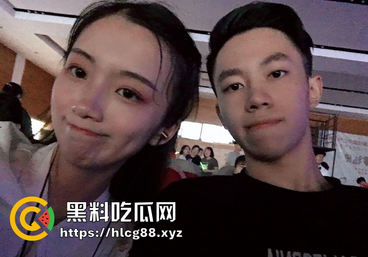 长沙开福区清纯少女【周薇苗】分手多年还忘不了她那Q弹大肉臀和馒头逼，骚货魅力真他妈大！  第4张
