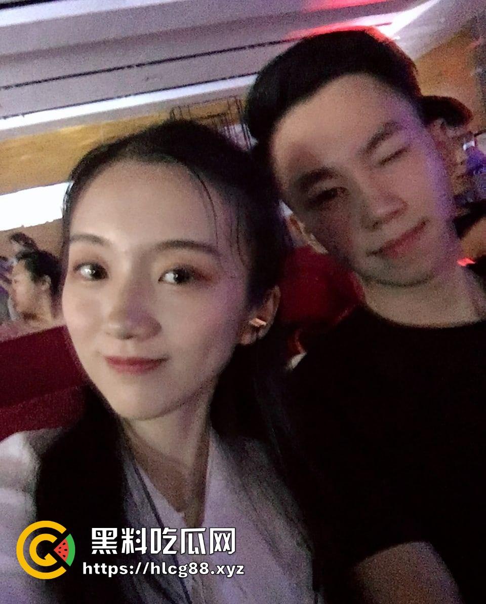 长沙开福区清纯少女【周薇苗】分手多年还忘不了她那Q弹大肉臀和馒头逼，骚货魅力真他妈大！  第5张