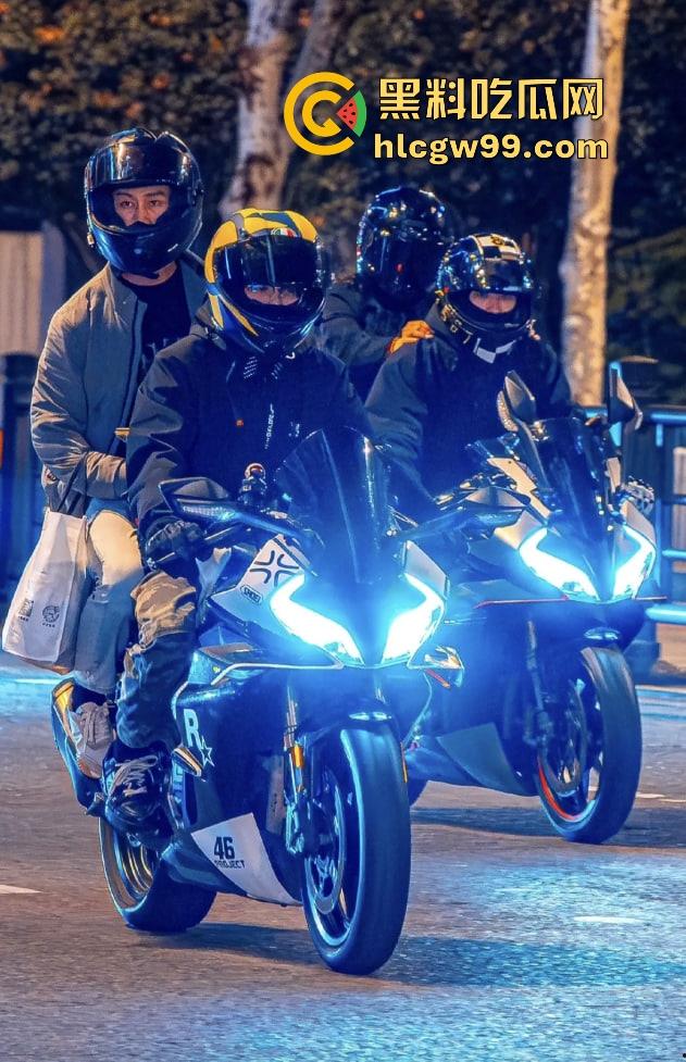 重庆22岁摩托博主【蓄意喵喵拳】抬头骑摩托玩命秀逆行甩头，受伤住院还水滴筹，这波操作真是秀到飞起！  第7张