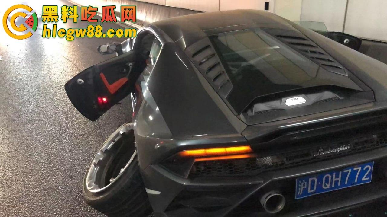 上海装逼狗租小牛隧道飙车炸场，下雨天装逼被雷劈爽翻天，谁瞅他不笑死这傻屌！  第7张