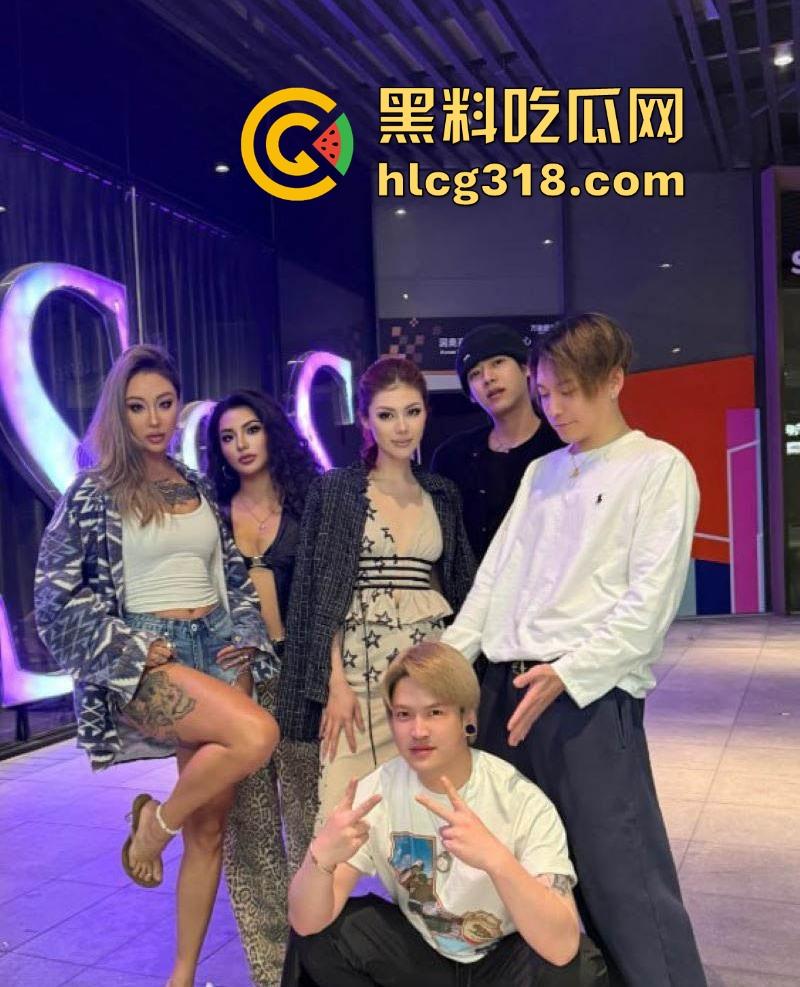 抖音健身翘臀网红【OKUBO大王】 不雅视频曝光！运动健身极致美臀，露点露逼特写 ，骚气十足！  第4张