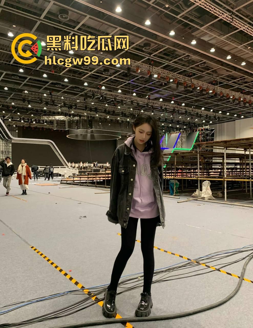 江西上饶线上撕X大战，小三短信嘴炮原配，舌战取胜却被曝光床照，这招不讲武德小三赢嘴炮却输脸面！  第6张