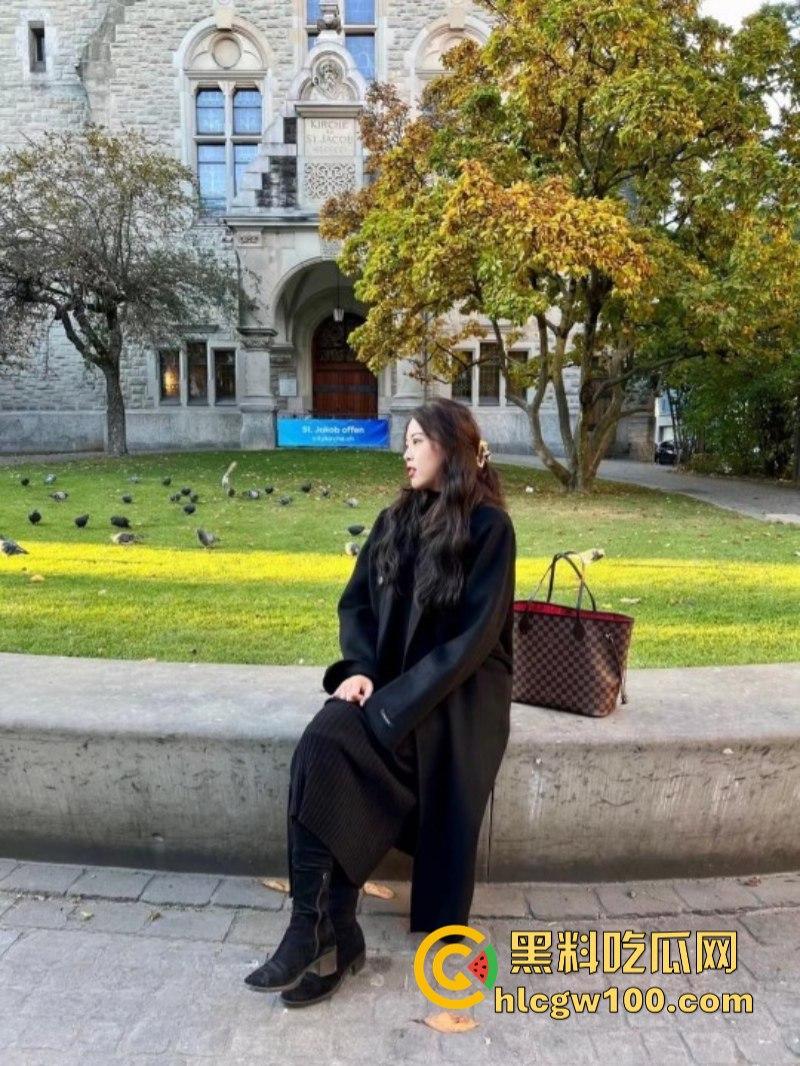 上海复旦女博士【刘思雅】约炮视频曝光！清纯高智只是伪装面具 吃屌成瘾淫荡又反差  第4张