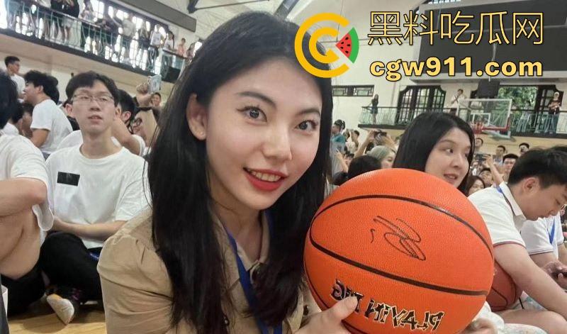 中国地质大学篮球拉拉队长【李怀楠】性爱视频曝光，御姐女神深喉口爆，花式做爱技巧娴熟，画面香艳火辣！  第4张