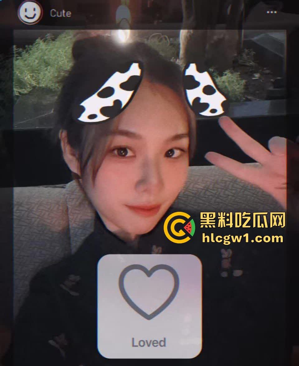 秦皇岛顶级模特御姐【王思涵】爆辣登场！性感紧身衣裹出绝美S曲线，腿长直逼天际，骚气难掩！  第3张