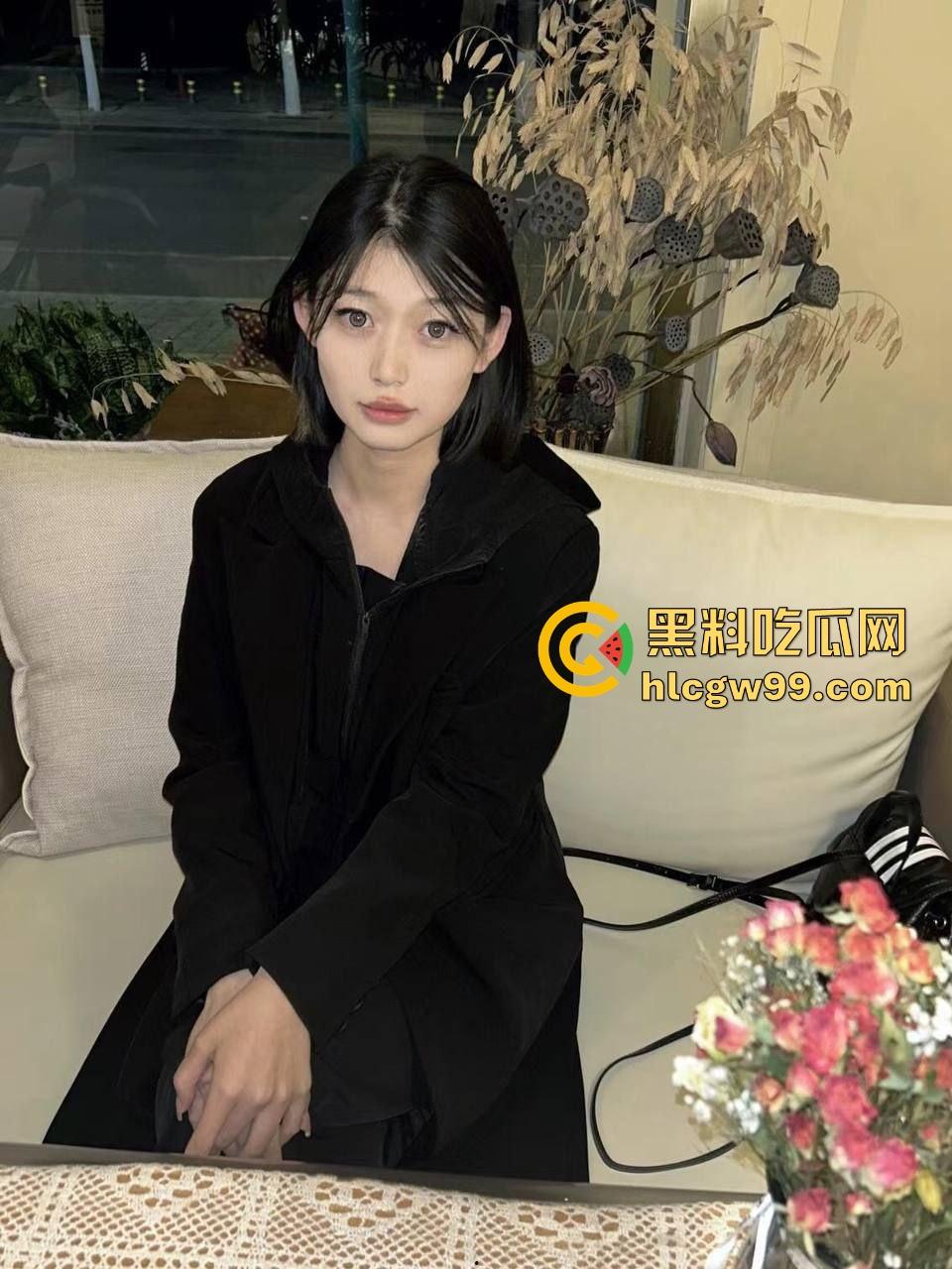 宁夏回族骚货【马莹莹】被粉丝爆料，22岁高挑学生妹，擅长口交后入SM全包，口交技术一流真会玩！  第5张