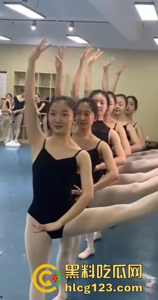 郑州艺校芭蕾妹子被包养，金主定制裸舞！许老板玩的这么高端，进去真不冤！  第5张