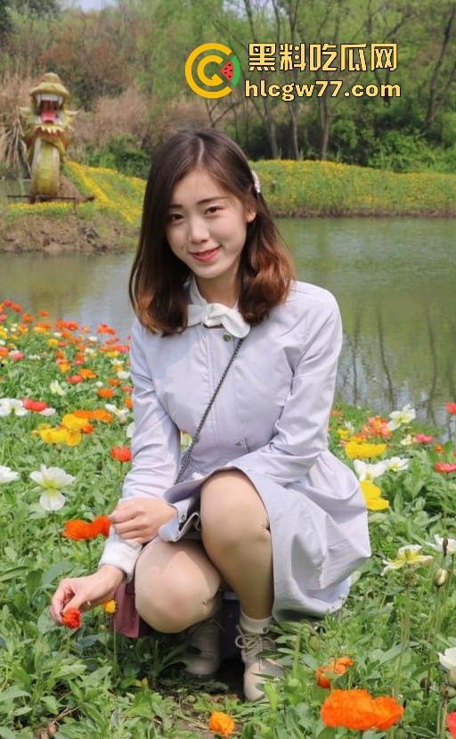 海角大神最新作品 我和亲妹妹第一次酒店开房 妹妹喷射出来的淫水就能证明妹妹现在更骚了  第2张