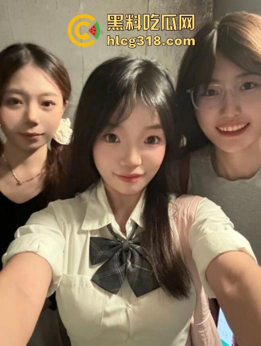 浙江理工学院【林筱沫】性爱视频曝光！勾引健身教练 大胆健身房后入 清纯反差小骚鸡！  第2张