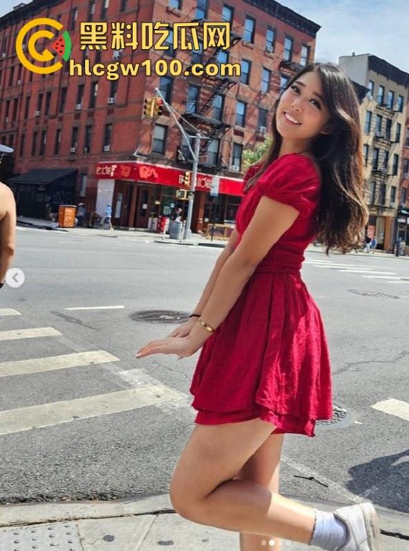 美国留学生【赵子怡】沦为美国大肉棒猎手 跪舔墨西哥猛男被操到失禁 高冷学霸满脸淫水丢人现眼！  第4张