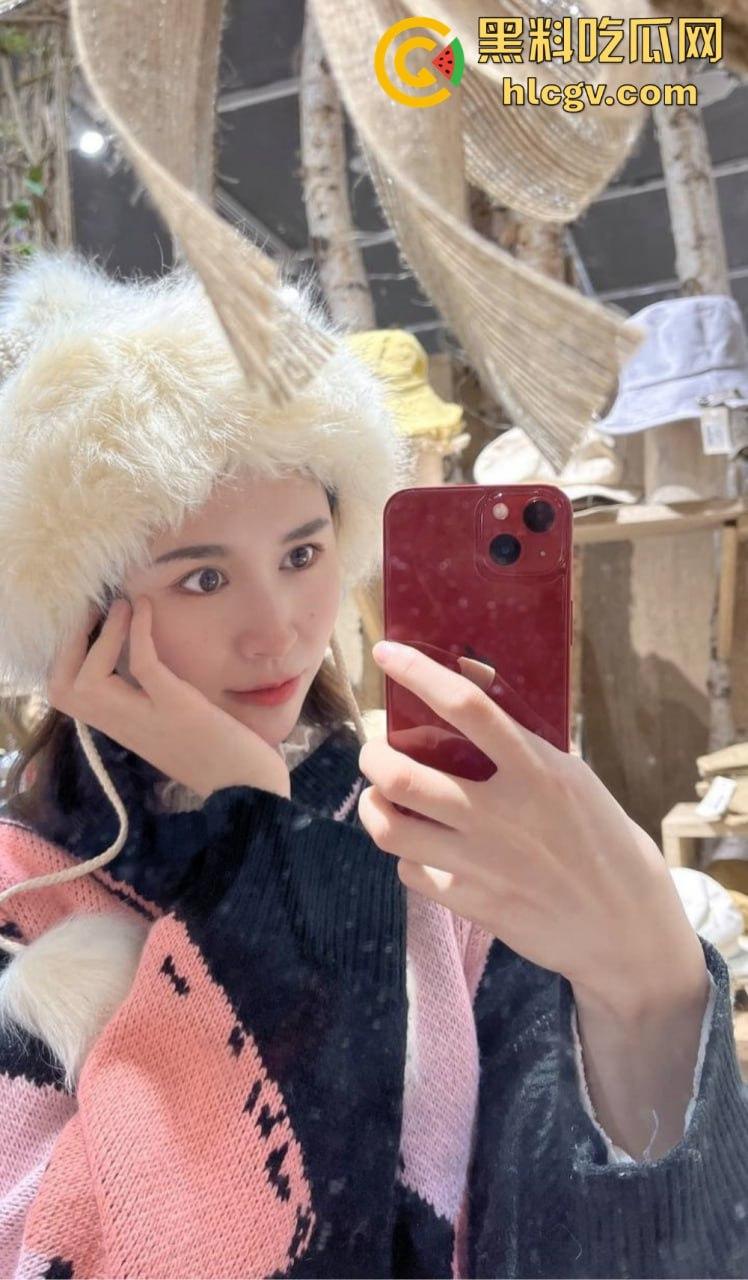 百度云惊爆富二代与极品女友啪啪视频！情侣私密日常被曝光，画面香艳十足！  第8张