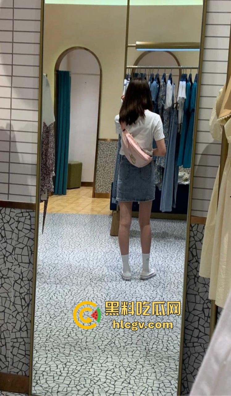 百度云惊爆富二代与极品女友啪啪视频！情侣私密日常被曝光，画面香艳十足！  第14张