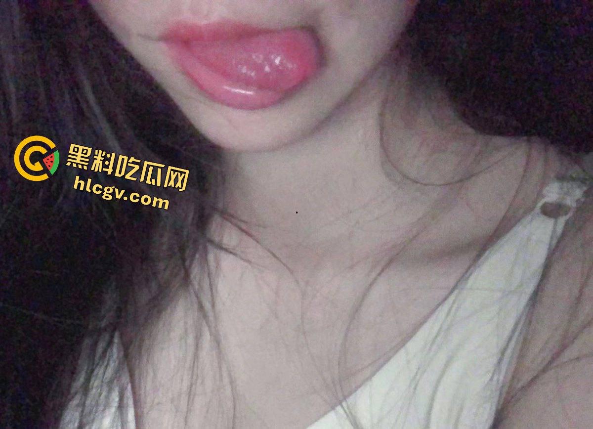 四川成都18岁高中美女学妹骚气十足！黑丝翘臀让人忍不住，粉嫩鲍口令人欲罢不能！  第5张